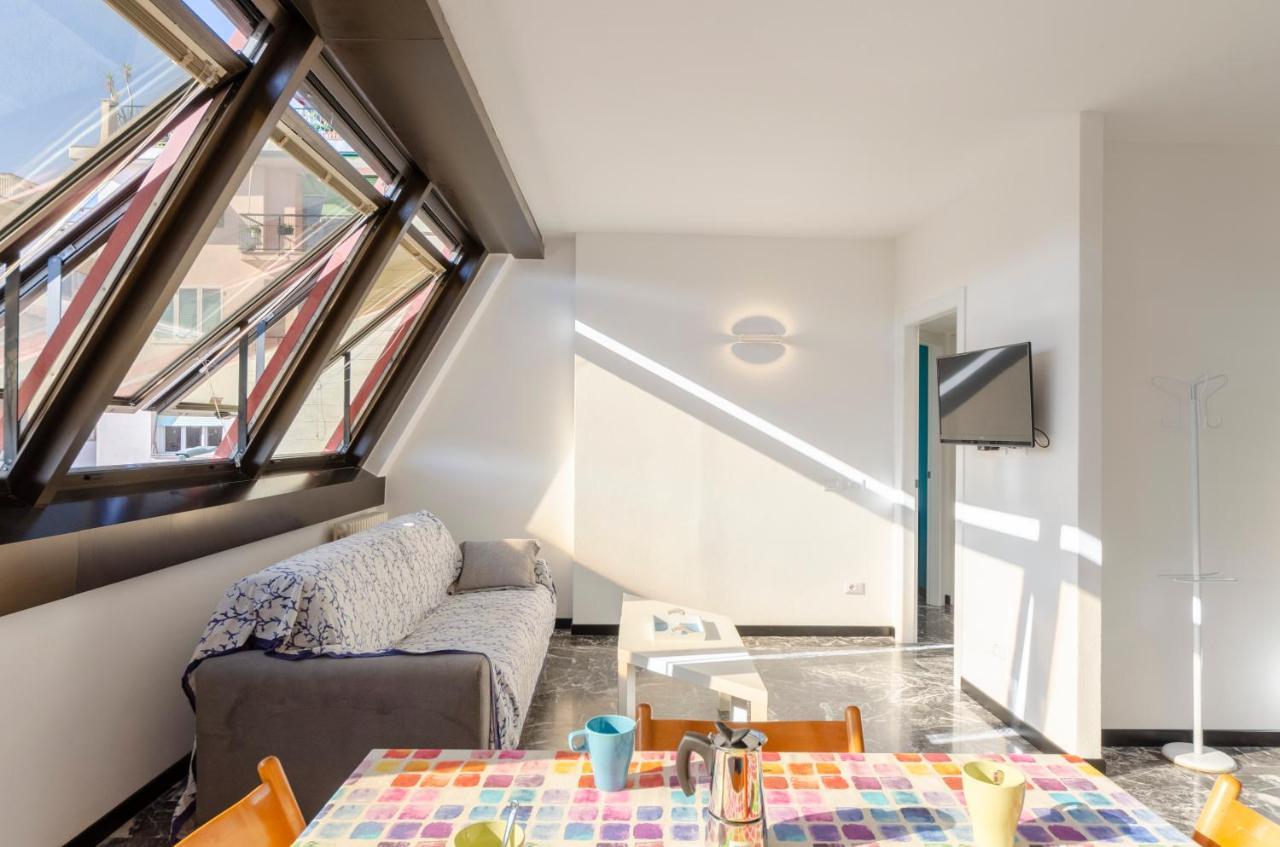 Joivy Spacious Apt For 6, Near Train Station And Beach Sestri Levante Exterior photo