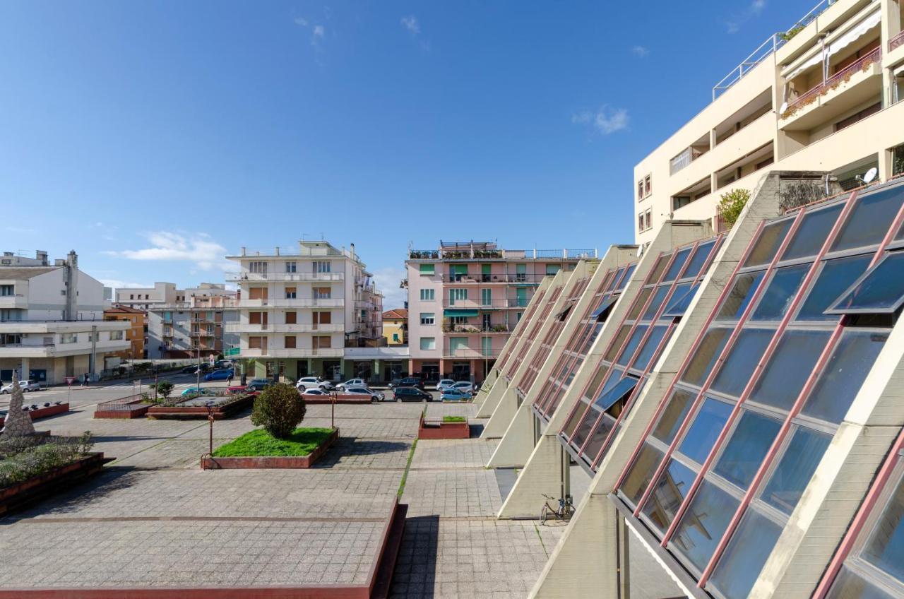 Joivy Spacious Apt For 6, Near Train Station And Beach Sestri Levante Exterior photo