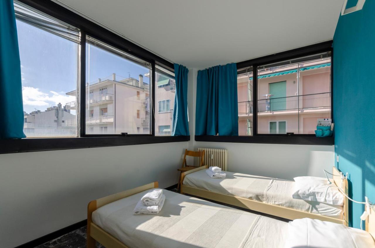 Joivy Spacious Apt For 6, Near Train Station And Beach Sestri Levante Exterior photo
